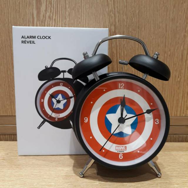 Đồng Hồ Báo Thức Để Bàn Hình Marvel Cổ Điển Miniso