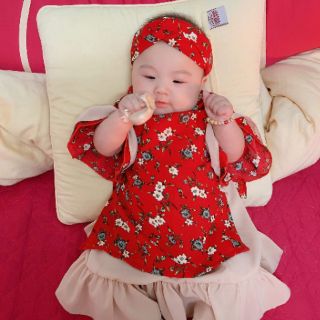 Áo dài cách tân kèm turban