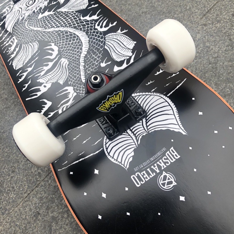 Ván Trượt Skateboard Chuyên Nghiệp Châu Âu - BDSKATECO SEBAS LIGHTHOUSE BLACK CUSTOM COMPLETE 8.0