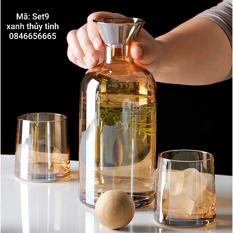 Set bình thuỷ tinh 1,2l + 2 cốc 250ml (3 màu)