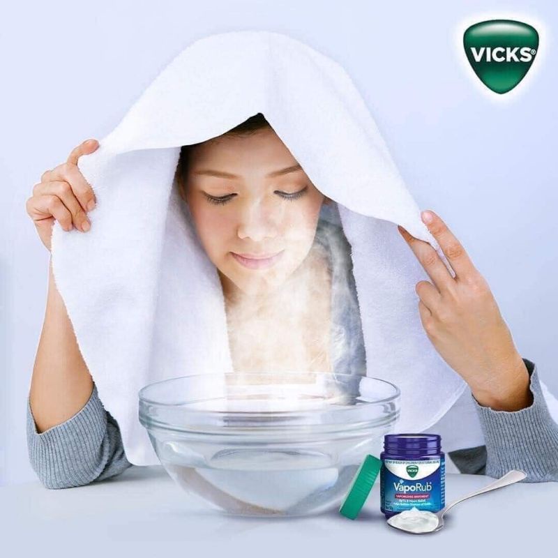 Dầu Bôi Ấm Ngực Giảm Ho Vicks VapoRub 100g, 50g