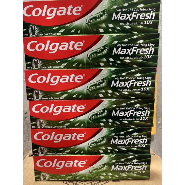 Kem Đánh Răng Colgate MaxFresh Tinh chất Than Tre 180g