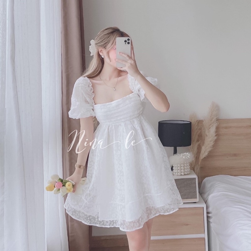 Đầm dự tiệc hở lưng cột nơ chất voan hoa mai form xoè cực xinh