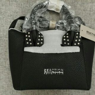 TÚI REACTION KENNETH COLE