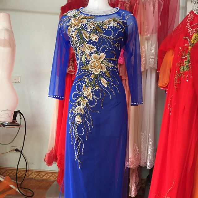 Áo dài mẹ, bà sui