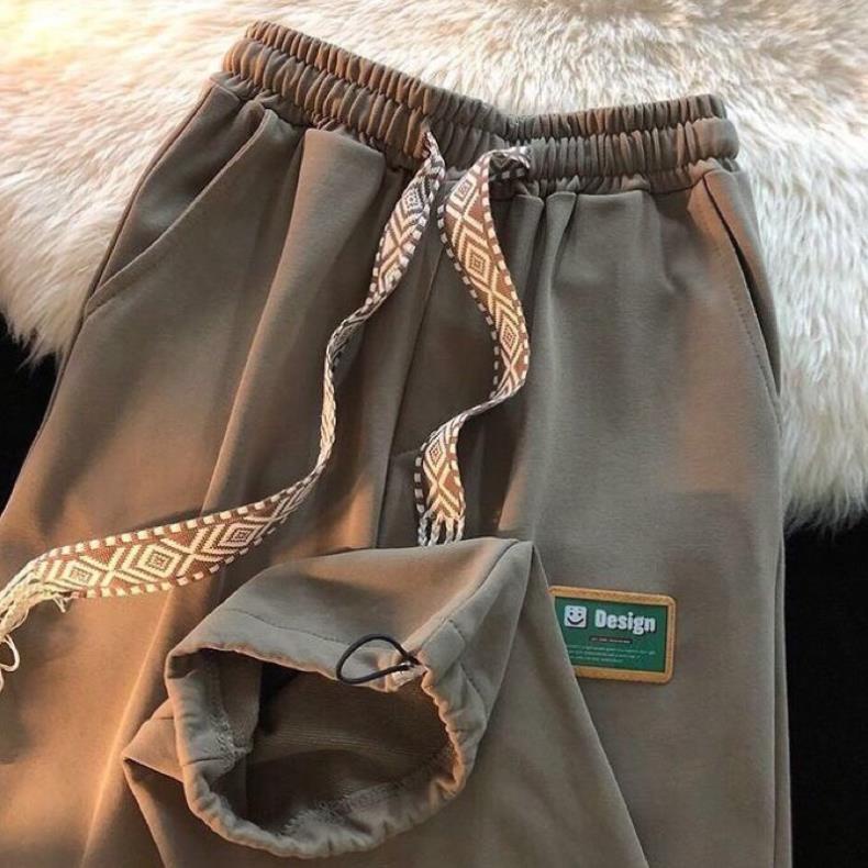 Quần Jogger Thêu Chữ R, DESIGN Ống Rộng Ullzang Unisex Hàn Quốc(Hàng sẵn)