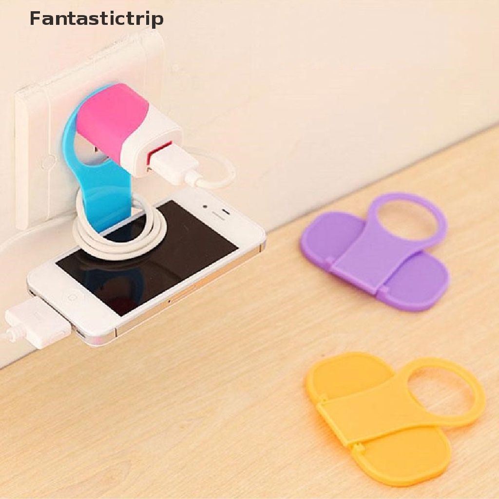 Giá Đỡ Điện Thoại Khi Sạc Gắn Tường Tiện Dụng