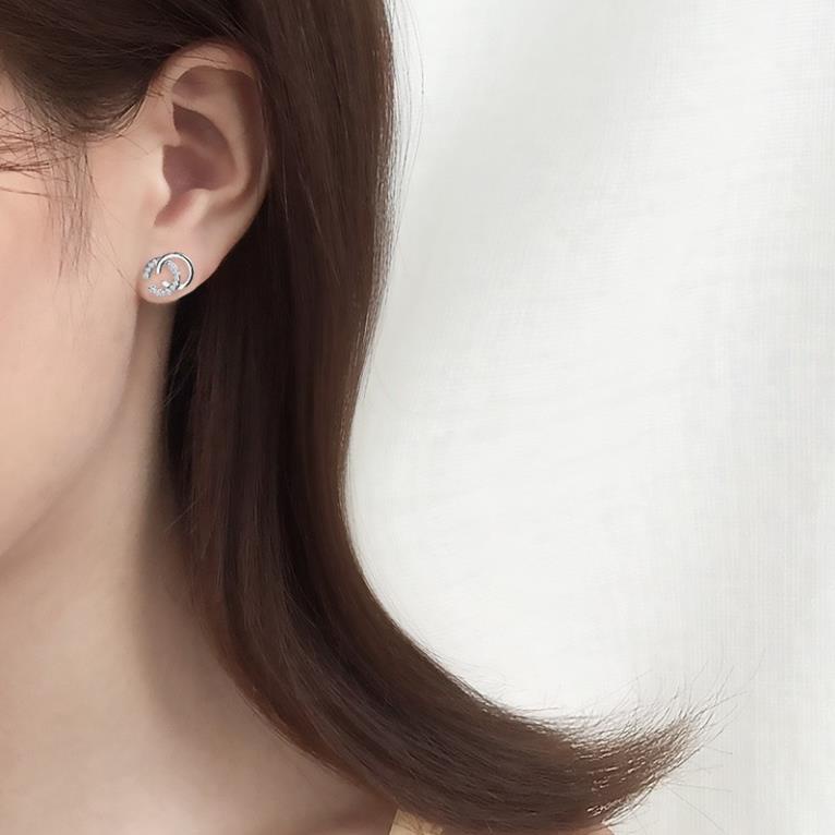 (0112) Bông Tai Hình Chữ C Lồng Đính Kim Cương Thanh Lịch