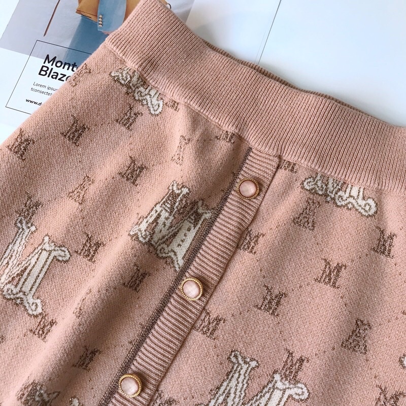 Chân váy len Peacebird