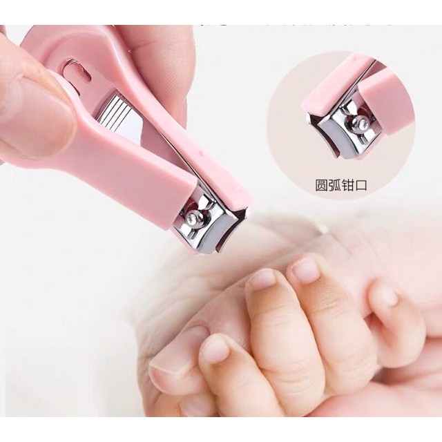 Bộ cắt móng tay cho bé hình heo CAYABE 4 món màu hồng