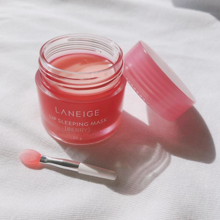 Mặt Nạ Ủ Môi Laneige Lip Sleeping Mask Berry 20G cho làn môi bạn căng bóng hồng hào