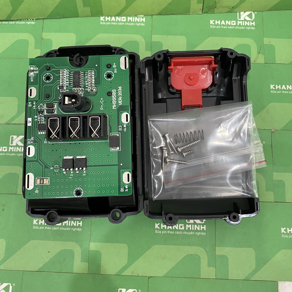 Vỏ mạch pin TQ China 18V - 21V 5S - 1P, giắc sạc đứng