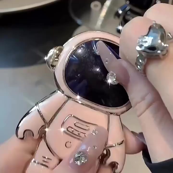 Ốp Điện Thoại Mềm Mạ Điện Hình Phi Hành Gia 3D Có Giá Đỡ Cho iPhone 11 Pro MAX 8 Plus 7 Plus 6 6S Plus SE 2020 | BigBuy360 - bigbuy360.vn