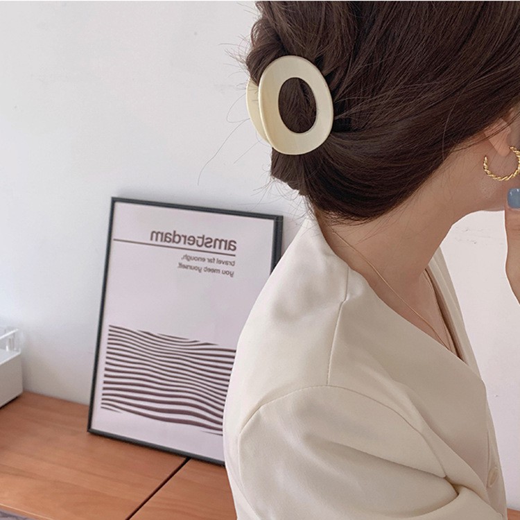 Kẹp Tóc Nhựa Hình Trái Tim / Nơ Màu Trắng Thời Trang Hàn Quốc Cho Nữ