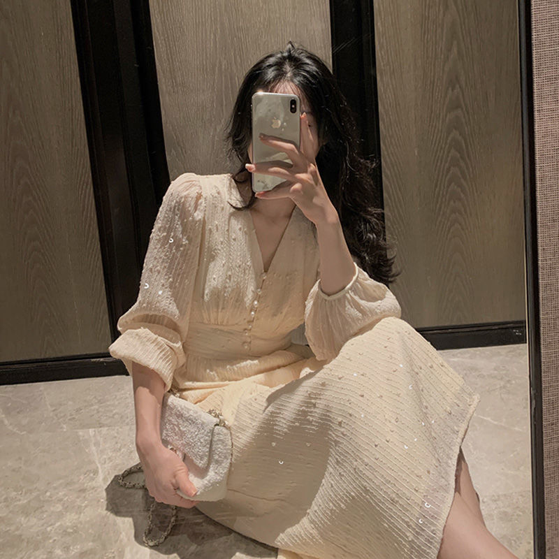 Autumn new apricot long-sleeved V-neck dress women | BigBuy360 - bigbuy360.vn
