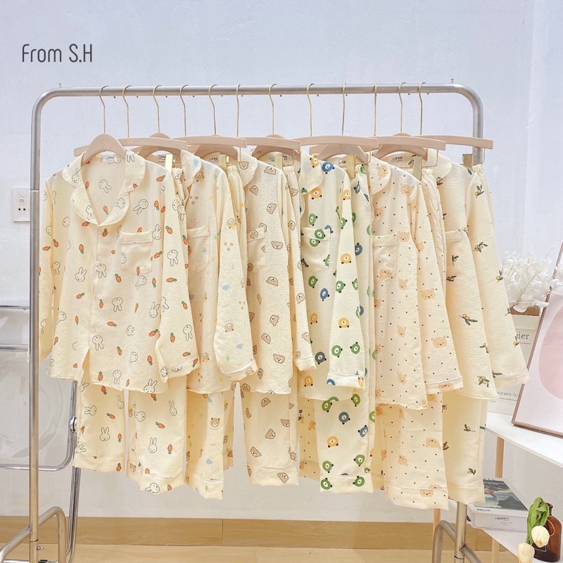 Bộ pijama mặc nhà chất đũi xốp nữ hoạ tiết hình áo dài tay dài mặc ngủ dễ thương