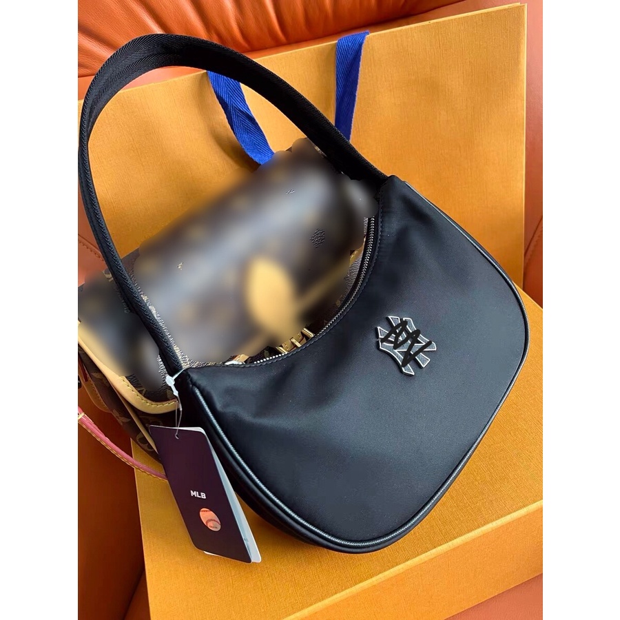 Túi Đeo Vai Bán Nguyệt M.L.B Nylon Hobo Bag Season 2022