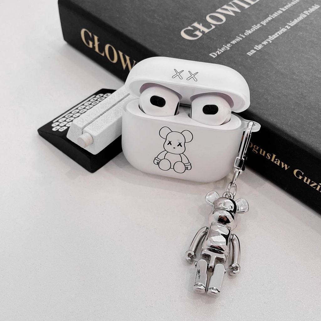 Vỏ Bảo Vệ Hộp Sạc Tai Nghe AirPods 2/ Pro/ 3 Màu Đen Nhám Họa Tiết Chú Gấu Dễ Thương Ốp