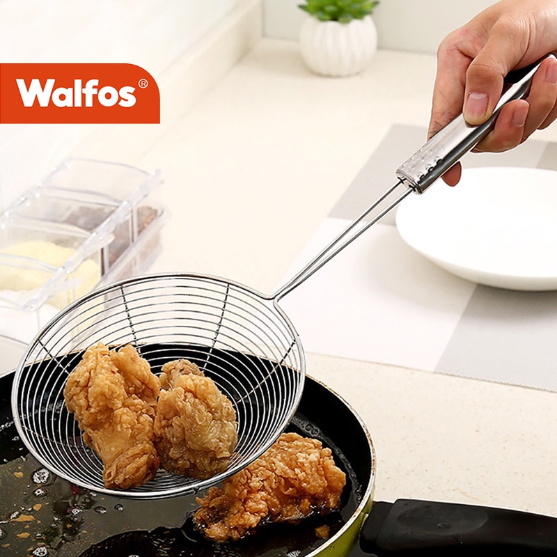 Thìa lưới lọc nhện bằng thép không gỉ Walfos có tay cầm dài