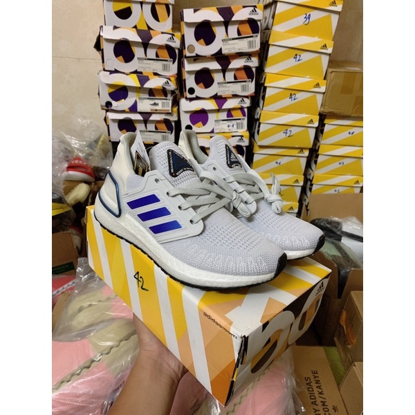 Giày Ultra boost 6.0 2022 đen trắng xanh