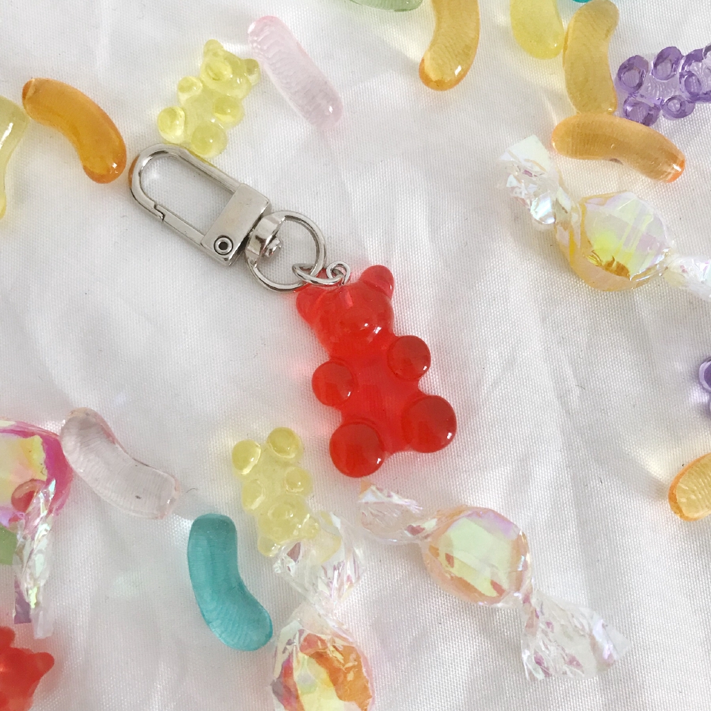 Móc khóa mặt gấu đầy màu sắc thú vị