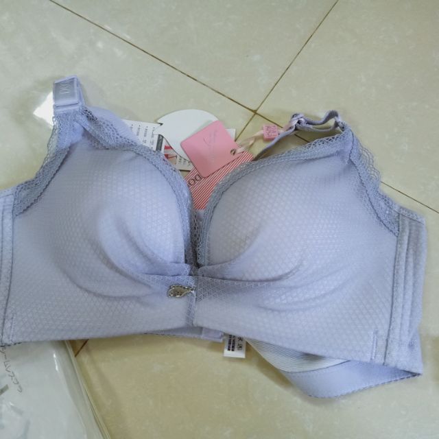 Áo ngực cua tho ngọc