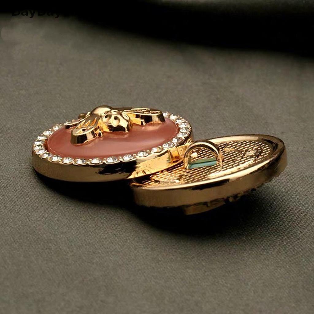 Bộ 6 Nút Áo Khoác Cardigan Bằng Kim Loại Hình Hoa Và Ong Dành Cho Nữ