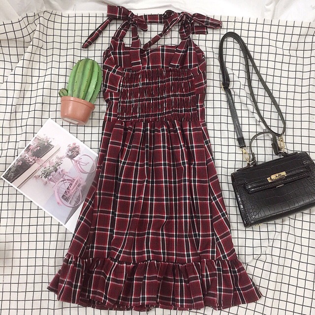 Đầm 2 dây caro đỏ form xoè mariko | BigBuy360 - bigbuy360.vn