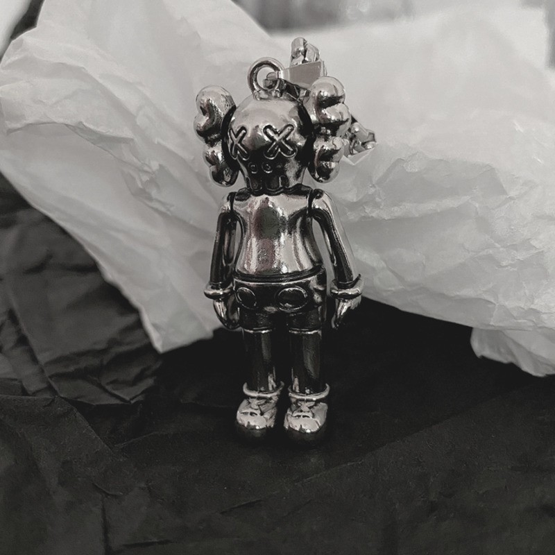 Dây Chuyền Mặt Hình Kaws Độc Đáo Cá Tính Hợp Thời Trang