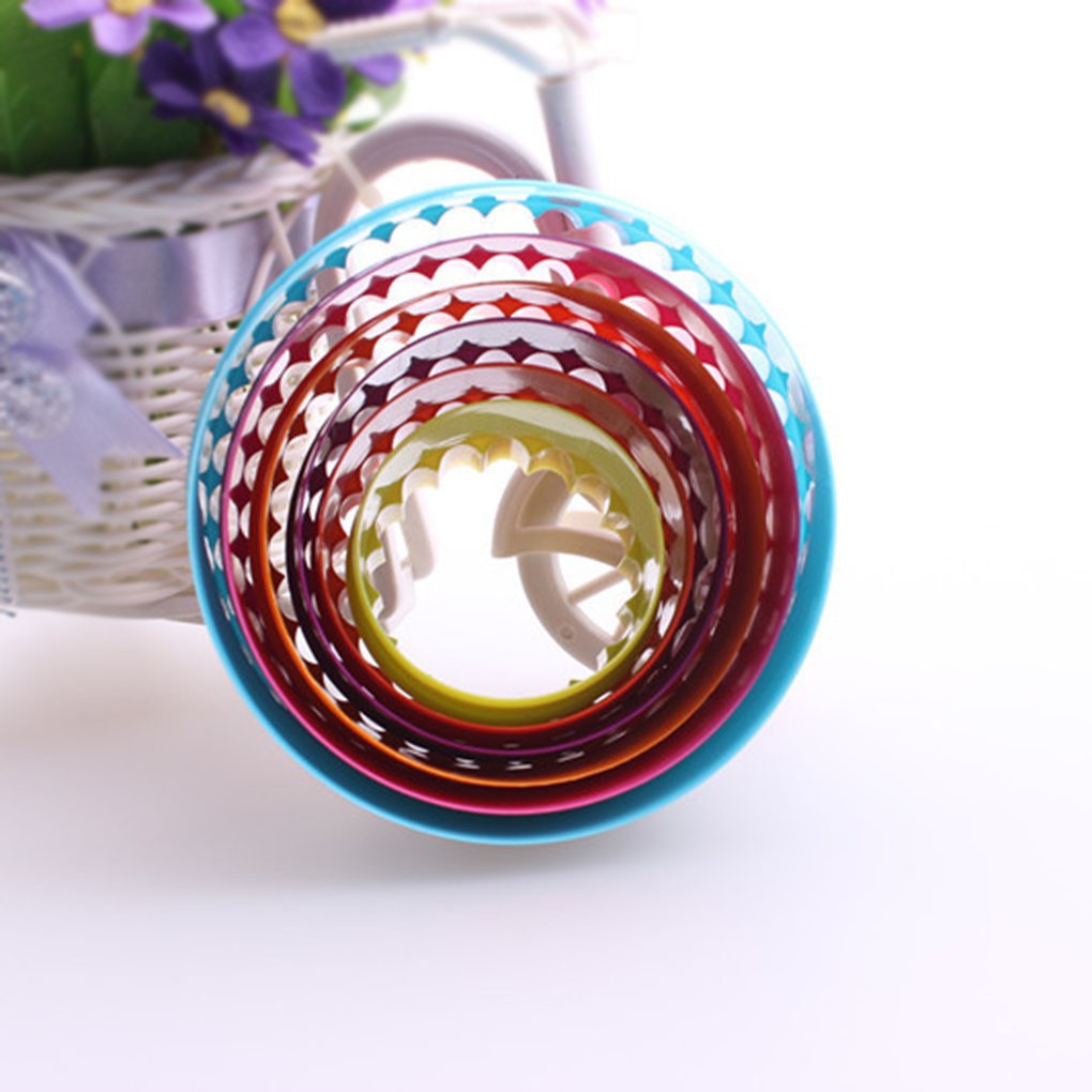 Khuôn nhựa làm bánh nhiều màu nhiều kiểu dáng