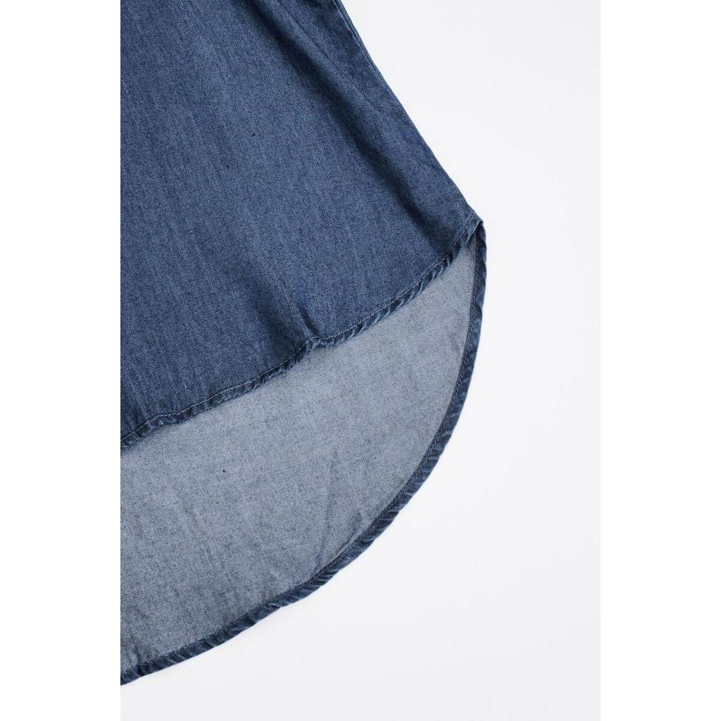 Áo denim cổ tròn 1 túi trước lệch tà Haute Monte