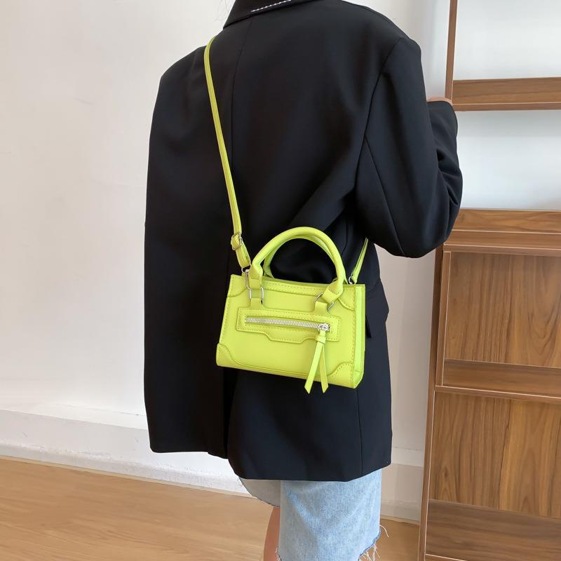 Túi Xách JASMIN NOIR da pu phối tua rua thời trang cho nữ