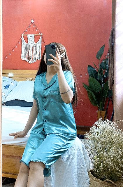 Đồ bộ phi lụa bèo lửng có túi quần | BigBuy360 - bigbuy360.vn