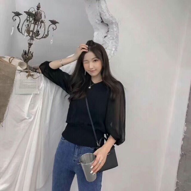 Áo len pha tay voan