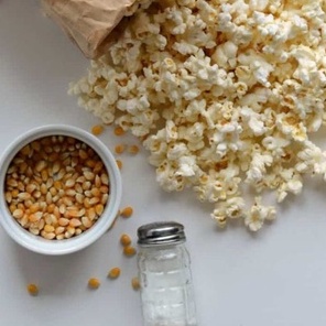 Bắp rang bơ / Ngô Mỹ làm bắp rang bơ