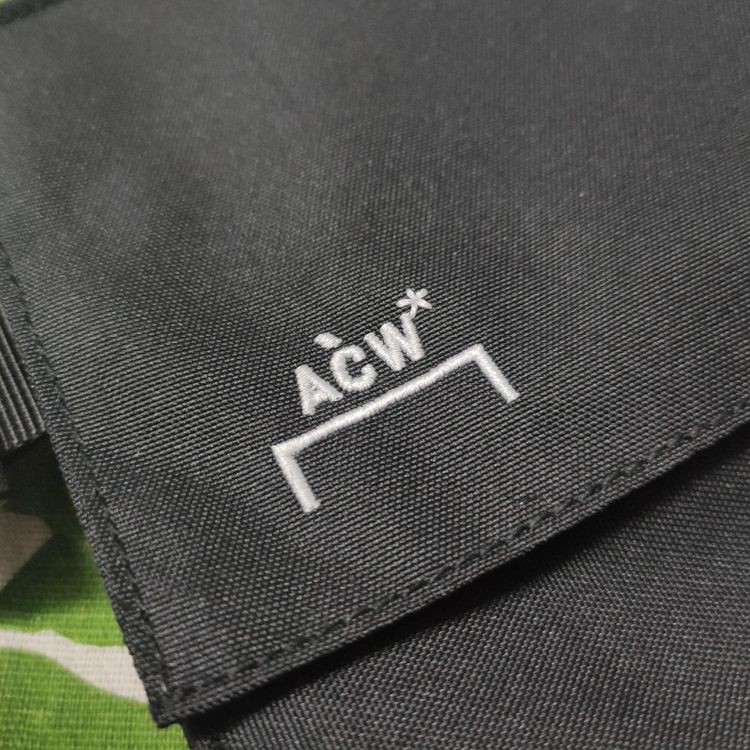Túi đeo chéo A-COLD-WALL* utility cross body bag fw20