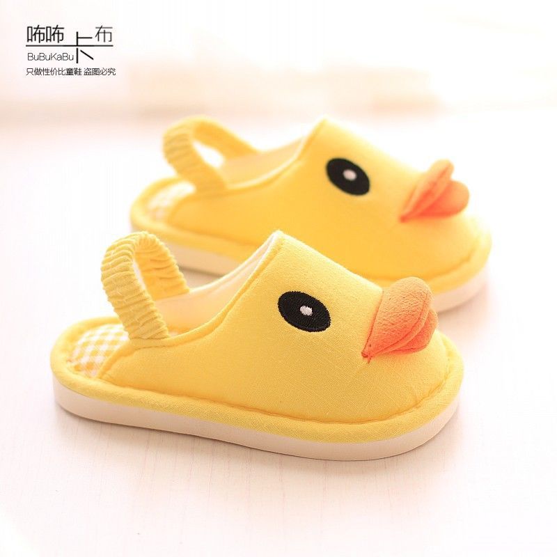 Dép đi trong nhà đế mềm chống trượt họa tiết hoạt hình dễ thương thời trang thu đông cho bé