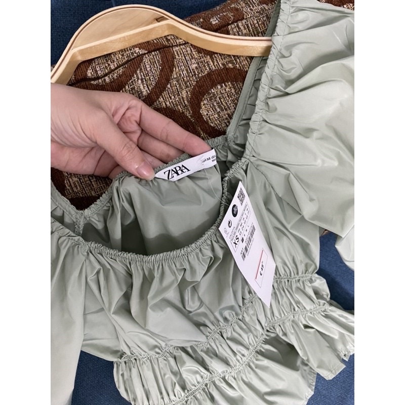 Áo xanh mint size S thanh lí