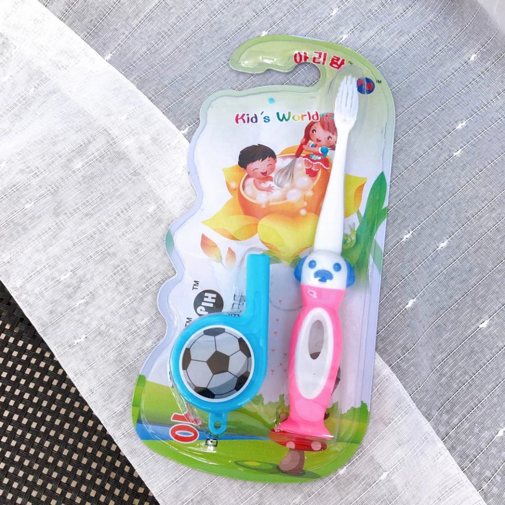 Bàn Chải Đánh Răng Trẻ Em Kid's World Hàn Quốc Tặng Kèm Đồ Chơi, Lông Chải Siêu Mảnh, Mềm Mại, Sạch Mảng Bám. .
