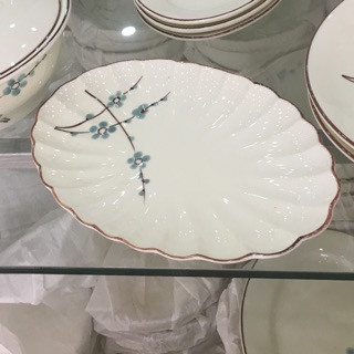 Đĩa bầu dục men kem vẽ hoa đào xanh - Bộ đồ ăn cao cấp Bát Tràng