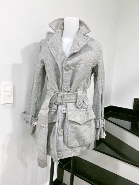 Áo khoát dạ dáng ngắn màu xám cột eo