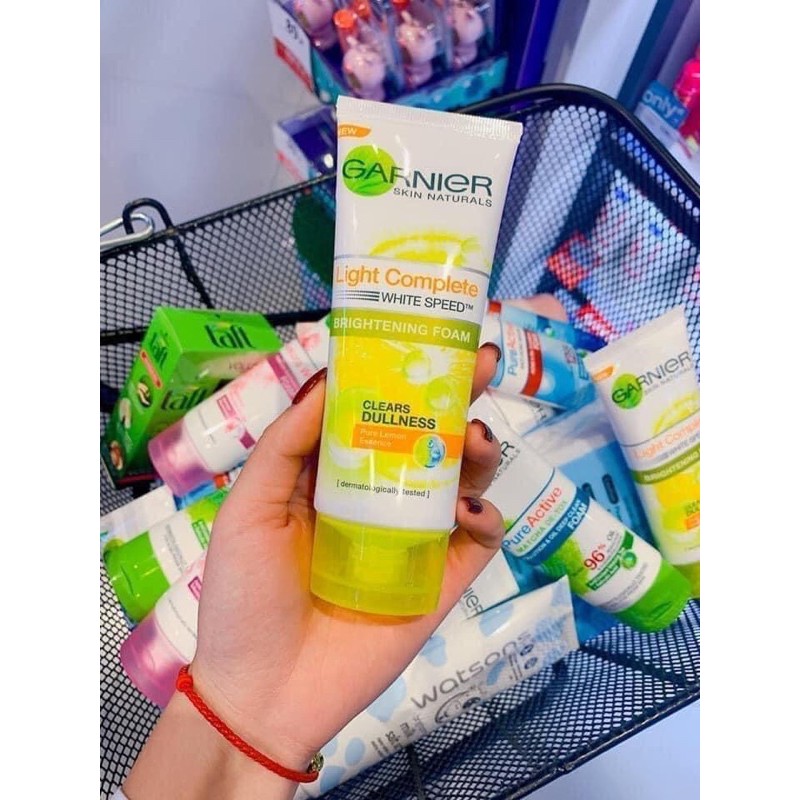 Sữa rửa mặt Garnier thái