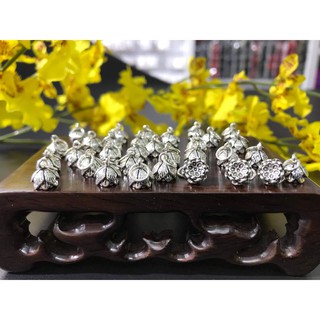 Charm rơi hình nhụy sen