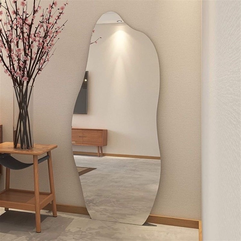 GƯƠNG TOÀN THÂN ĐẦU NHỌN UỐN LƯỢN - chất gương nịnh dáng soi đẹp kính dày