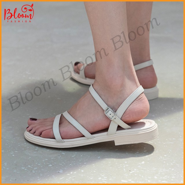 Sandal nữ đi học đế bằng quai chéo Giày sandal nữ đi học thời trang Hàn Quốc BLOOMFASHION Tặng quà ngẫu nhiên G07