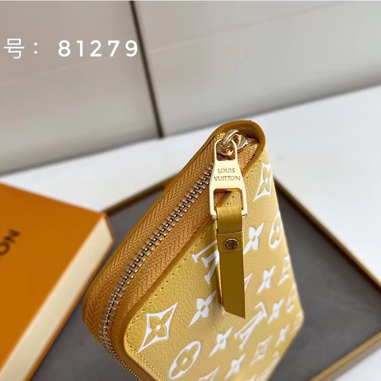 Sẵn sàng giao hàng Ví nữ có dây kéo mới của Louis Vuitton LV có hộp M81279