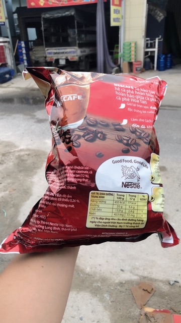 Cà Phê Hoà Tan Nescafe 3IN1 Bịch 100 Gói x 17G