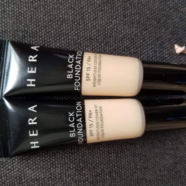 KEM NỀN HERA BLACK FOUNDATION 10ml