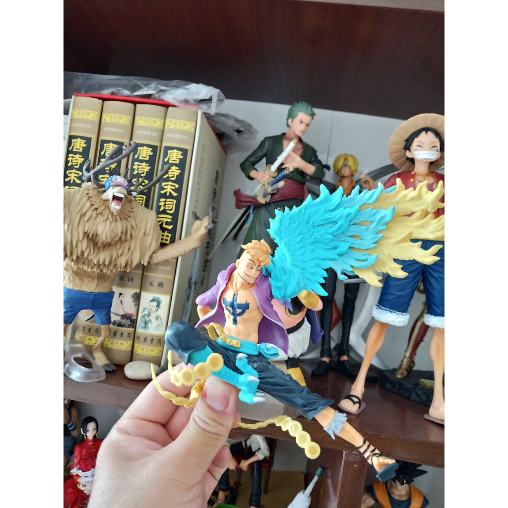 Mô hình MArco phượng hoàng đội trưởng râu trắng - one piece
