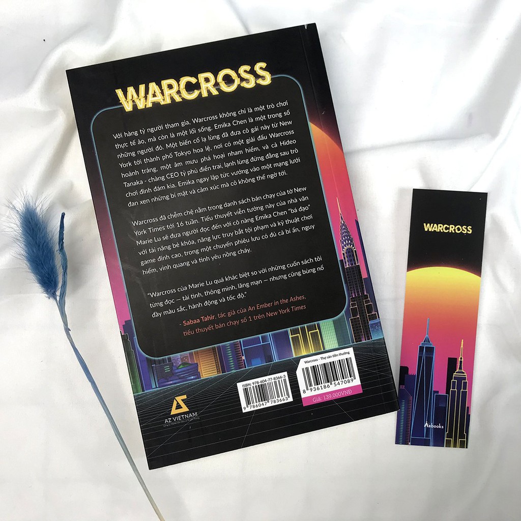 Sách - Warcross - Thợ Săn Tiền Thưởng (Kèm Bookmark)
